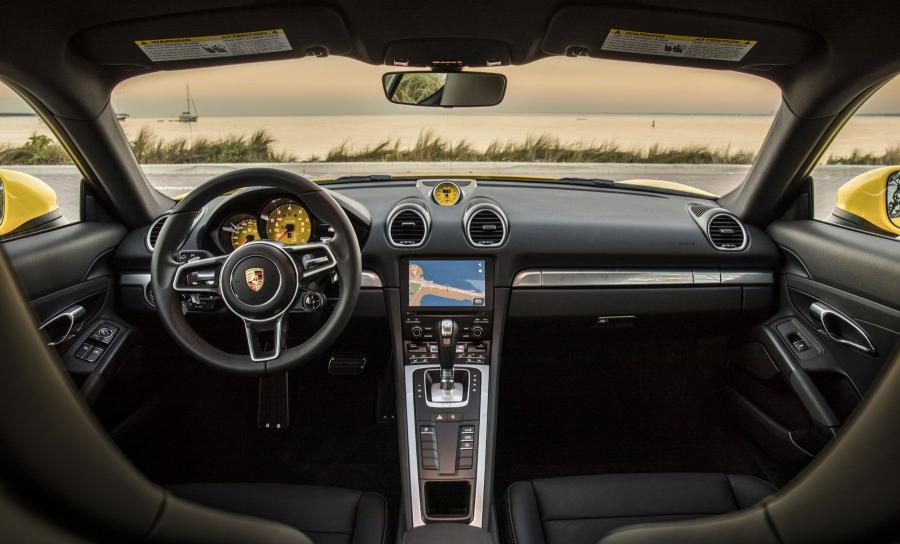 Торпедо Porsche 718 Cayman S 2016 года  (NA) (фото 13 из 36)